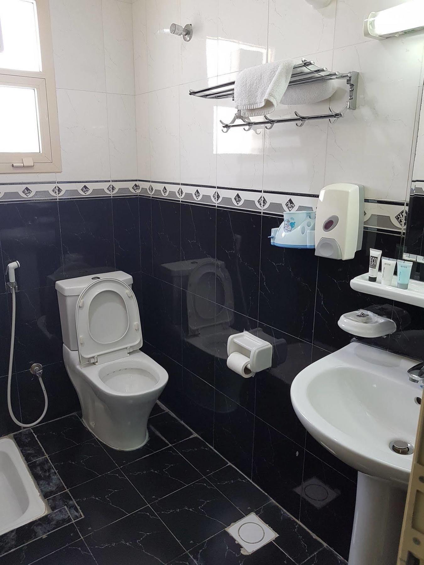Al Nakheel Hotel Apartments Ras al-Khaimah Bagian luar foto